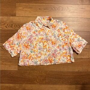 Cropped‎ Linen Floral Button-Up Blouse in White, Orange & Pink